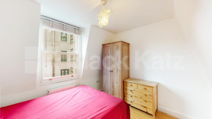Bright & Spacious 2-Bed Flat to Rent – Minutes from Camden Town Station Camden High Street, Camden